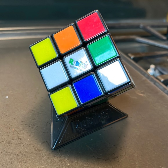 rubiks Other - Like new Rubik’s cube with stand